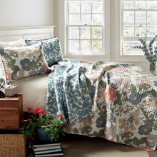 Carregar imagem no visualizador da galeria, Sydney 3 Piece Quilt Set
