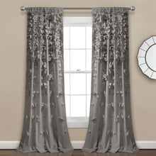 Carregar imagem no visualizador da galeria, Riley Window Curtain
