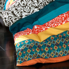 Cargar imagen en el visor de la galería, Boho Stripe 7 Piece Comforter Set
