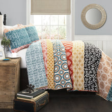 Load image into Gallery viewer, Bohemian Stripe Quilt 3 Piece Set
