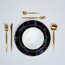 Carregar imagem no visualizador da galeria, Ozarke&#39;s Pathway Black Marble Plates Set
