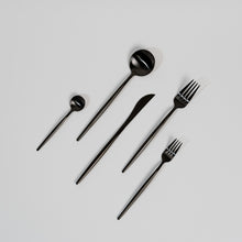 Carregar imagem no visualizador da galeria, Royal Cutlery Set
