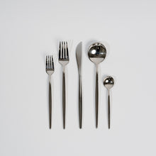 Carregar imagem no visualizador da galeria, Royal Cutlery Set
