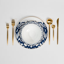 Carregar imagem no visualizador da galeria, Ozarke&#39;s Parker Blue Designed Plates Set
