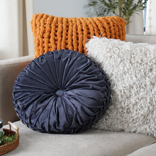 Load image into Gallery viewer, Ella Chunky Knit Decorative Pillow
