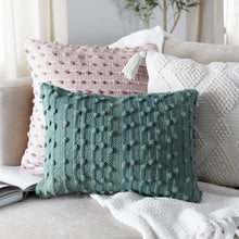 Carregar imagem no visualizador da galeria, San Woven Decorative Pillow
