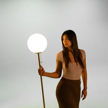 Carregar imagem no visualizador da galeria, Polaris Floor Lamp
