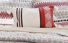 Carregar imagem no visualizador da galeria, Southwest Stripe Reversible 3 Piece Quilt Set
