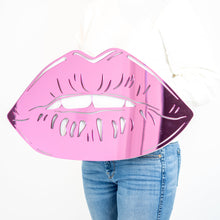 Carregar imagem no visualizador da galeria, Lips Mirror Decor
