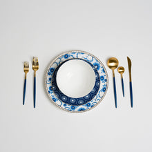 Carregar imagem no visualizador da galeria, Ozarke&#39;s Gem Blue White Plate Set
