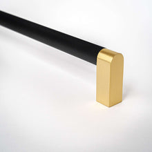 Carregar imagem no visualizador da galeria, Bold, Black &amp; Gold Knurled Solid Brass Appliance Pulls

