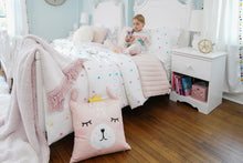 Cargar imagen en el visor de la galería, Soft Stripe All Season Quilt/Coverlet Set
