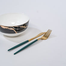 Carregar imagem no visualizador da galeria, Royal Cutlery Set
