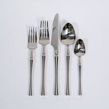 Carregar imagem no visualizador da galeria, Living Essence Cutlery Set
