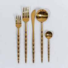 Carregar imagem no visualizador da galeria, Kiribati Cutlery Set
