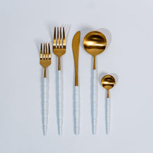 Carregar imagem no visualizador da galeria, Kiribati Cutlery Set
