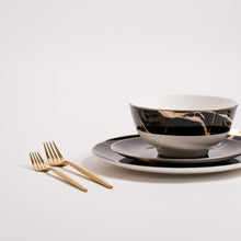 Carregar imagem no visualizador da galeria, Ozarke&#39;s Libra Black Marble Plate Set
