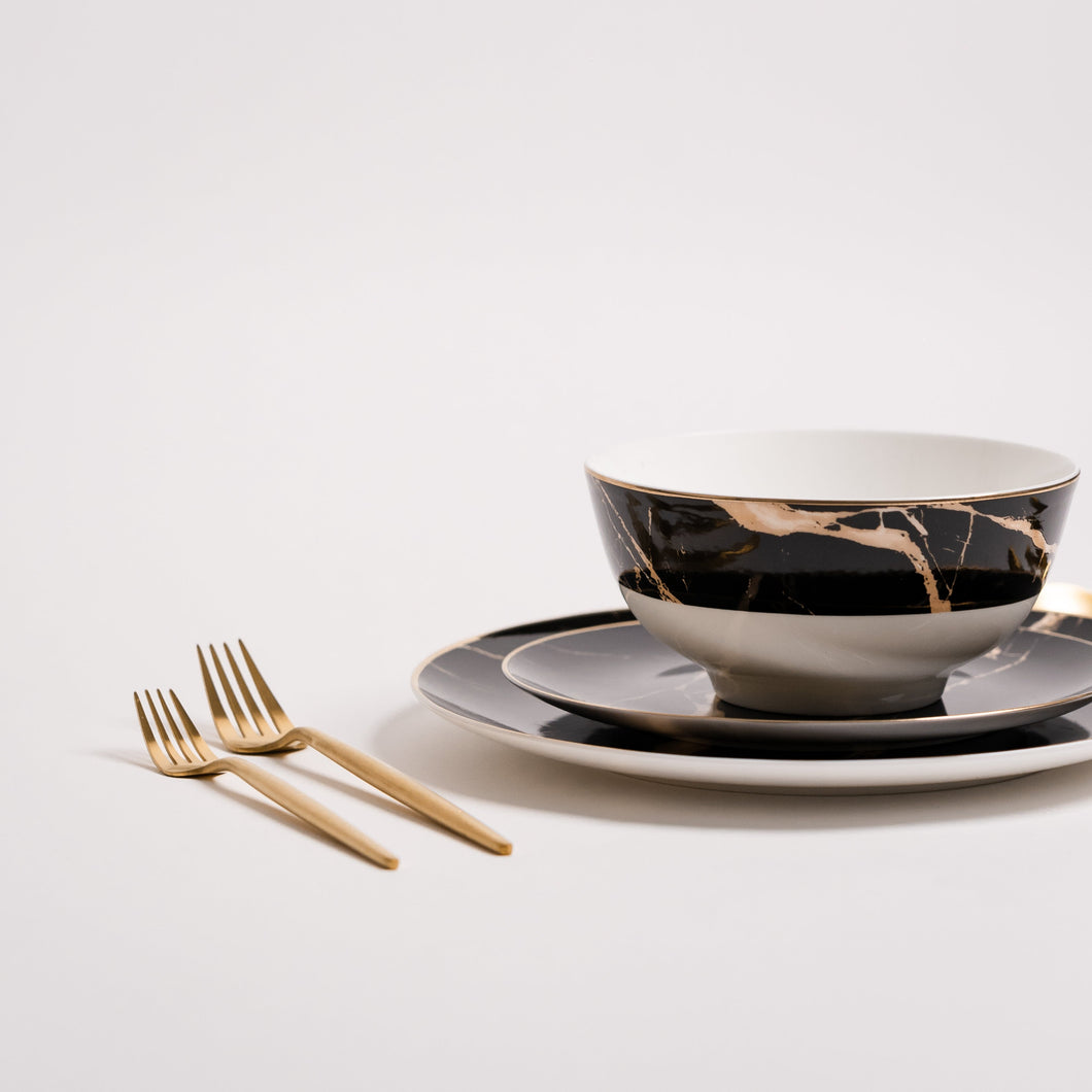 Ozarke's Libra Black Marble Plate Set