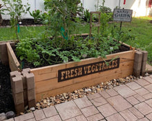 Cargar imagen en el visor de la galería, Fresh Vegetables Metal Word Sign - Planter box &quot;NOT&quot; included
