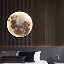 Carregar imagem no visualizador da galeria, Nordic Moon Wall Light
