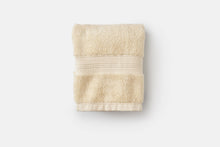 Cargar imagen en el visor de la galería, Bathroom Hand Towels Made of Luxury USA Cotton
