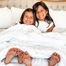 Load image into Gallery viewer, Super Cozy Ultra Soft Sherpa Jacquard Geo Blanket/Bedspread
