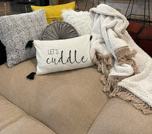 Carregar imagem no visualizador da galeria, Sherpa Tassel Fringe Throw
