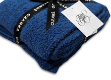 Carregar imagem no visualizador da galeria, Ozarké Luxe Rib Trim Throw Blanket
