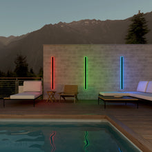 Carregar imagem no visualizador da galeria, Immense RGB Linear Minimalist Outdoor Wall Lamp
