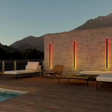 Carregar imagem no visualizador da galeria, Immense RGB Linear Minimalist Outdoor Wall Lamp
