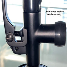 Carregar imagem no visualizador da galeria, VIDEC KW-29RK Smart Kitchen Faucet, 3 Modes Pull Down Sprayer, LED Temperature Control, Ceramic Valve, 360-Degree Rotation, 1 or 3 Hole Deck Plate.
