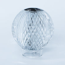 Carregar imagem no visualizador da galeria, Crystella Table Lamp
