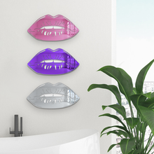 Cargar imagen en el visor de la galería, Bundle |  Multicolor Mirrored Lips 3-Piece Set
