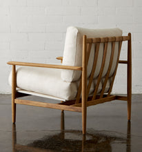Carregar imagem no visualizador da galeria, The Chair - Natural
