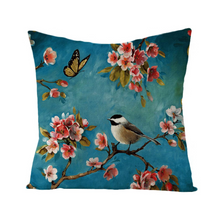 Carregar imagem no visualizador da galeria, Feathered Floral Cushion Covers
