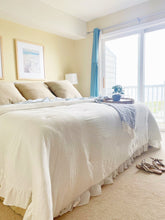 Load image into Gallery viewer, Reyna 3 Piece Comforter Set
