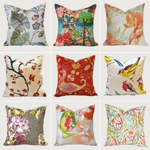 Carregar imagem no visualizador da galeria, Artisanal Cushion Covers
