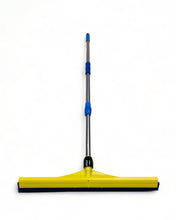 Cargar imagen en el visor de la galería, 24&quot; Squeegee with Handle
