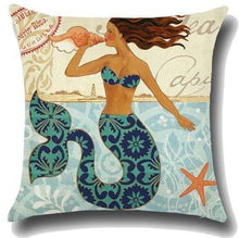 Cargar imagen en el visor de la galería, Mermaid Cushion Covers
