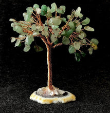 Carregar imagem no visualizador da galeria, Gemstone &quot;Tree of Life&quot; Tree
