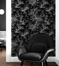 Cargar imagen en el visor de la galería, Black and White Toile De Jouy Vintage Wallpaper Mural. #6728
