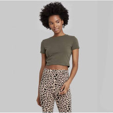 Carregar imagem no visualizador da galeria, Women&#39;s Short Sleeve Cropped T-Shirt - Wild Fable™ XL OLIVE GREEN
