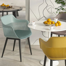 Carregar imagem no visualizador da galeria, Aedilis Accent Chair
