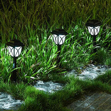 Carregar imagem no visualizador da galeria, Agira Outdoor Garden Lamp
