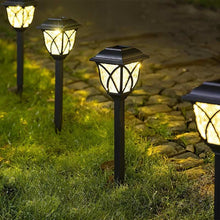 Carregar imagem no visualizador da galeria, Agira Outdoor Garden Lamp
