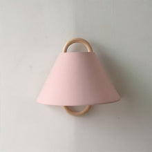 Cargar imagen en el visor de la galería, Aine Wall Lamp
