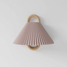 Carregar imagem no visualizador da galeria, Aine Wall Lamp
