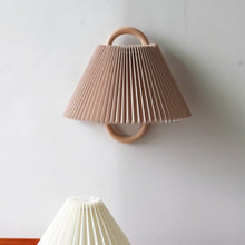 Carregar imagem no visualizador da galeria, Aine Wall Lamp
