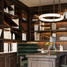 Carregar imagem no visualizador da galeria, Aktis Alabaster Pendant Light
