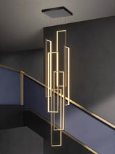 Carregar imagem no visualizador da galeria, Aldarj Staircase Chandelier
